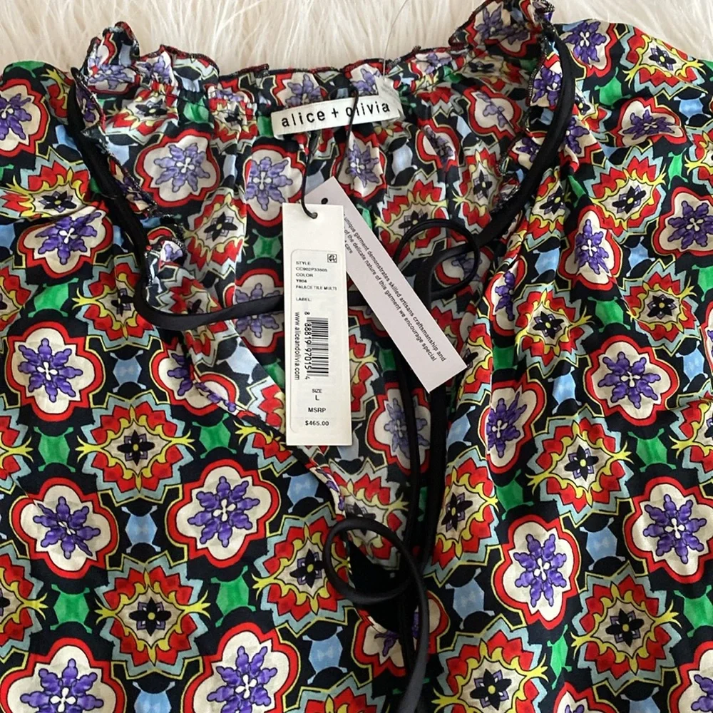 New ALICE + OLIVIA stunning dress
